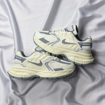 NIKE SKATE / WHITE