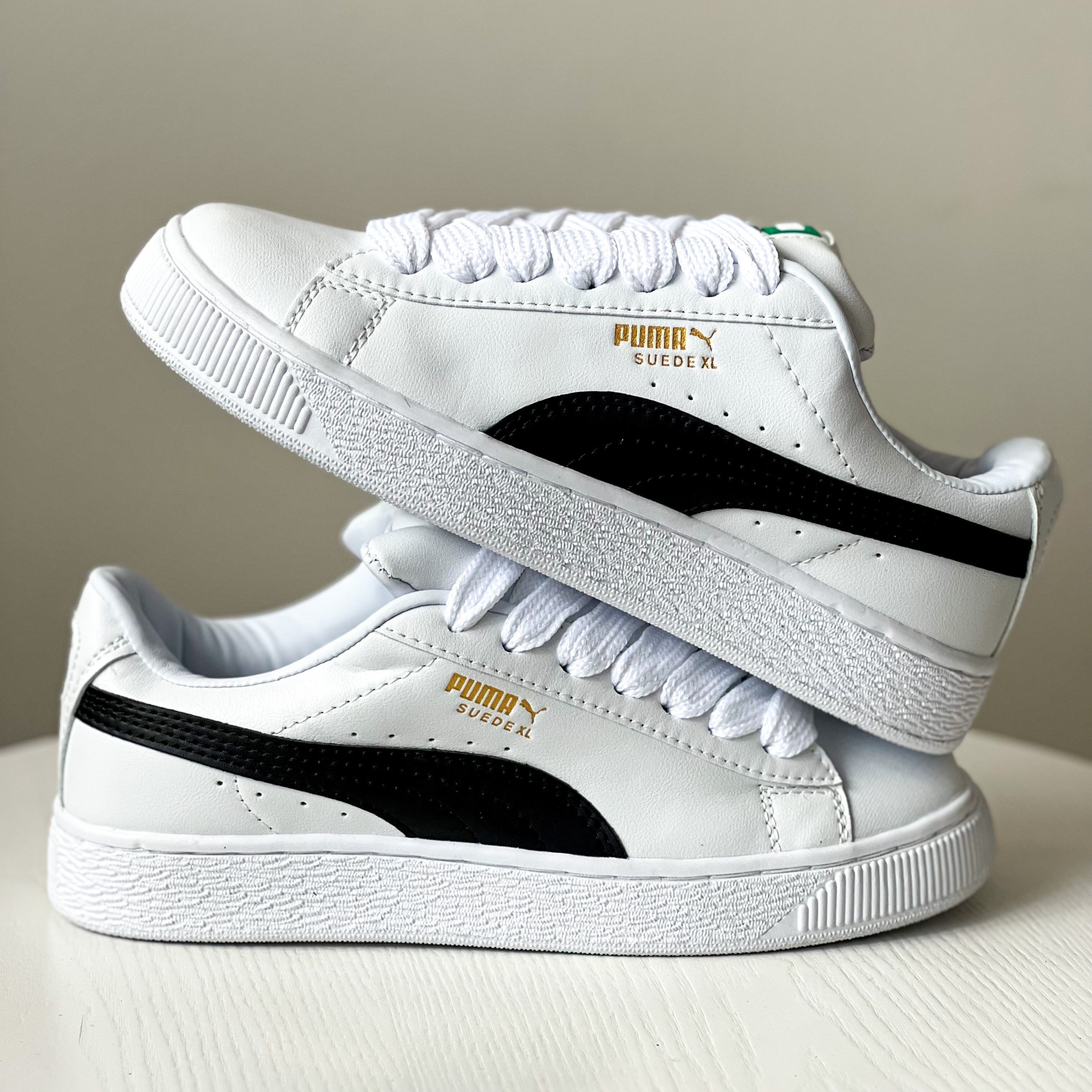 PUMA SUEDE XL / W&B