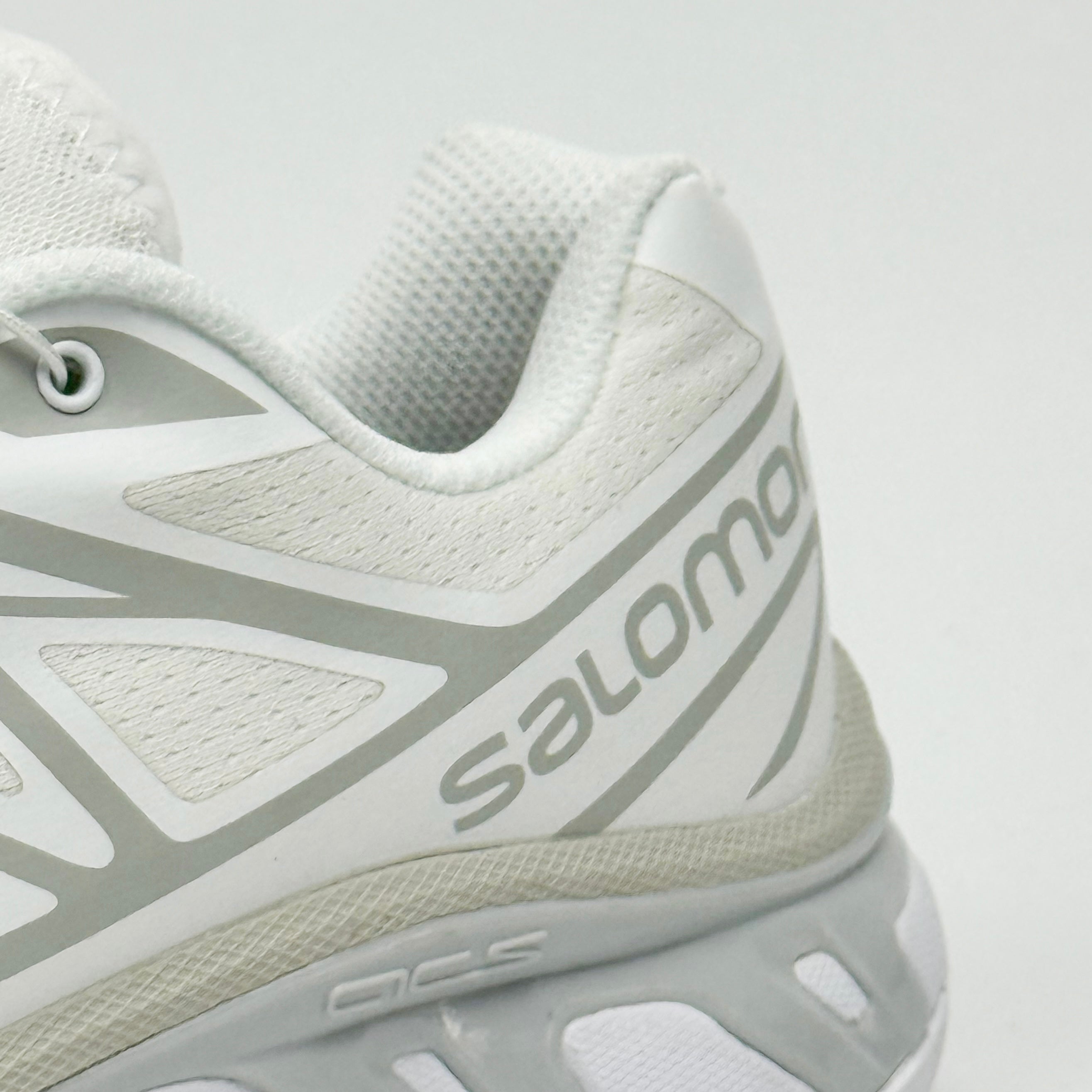 SALOMON XT-6 / WHITE LUNAR ROCK
