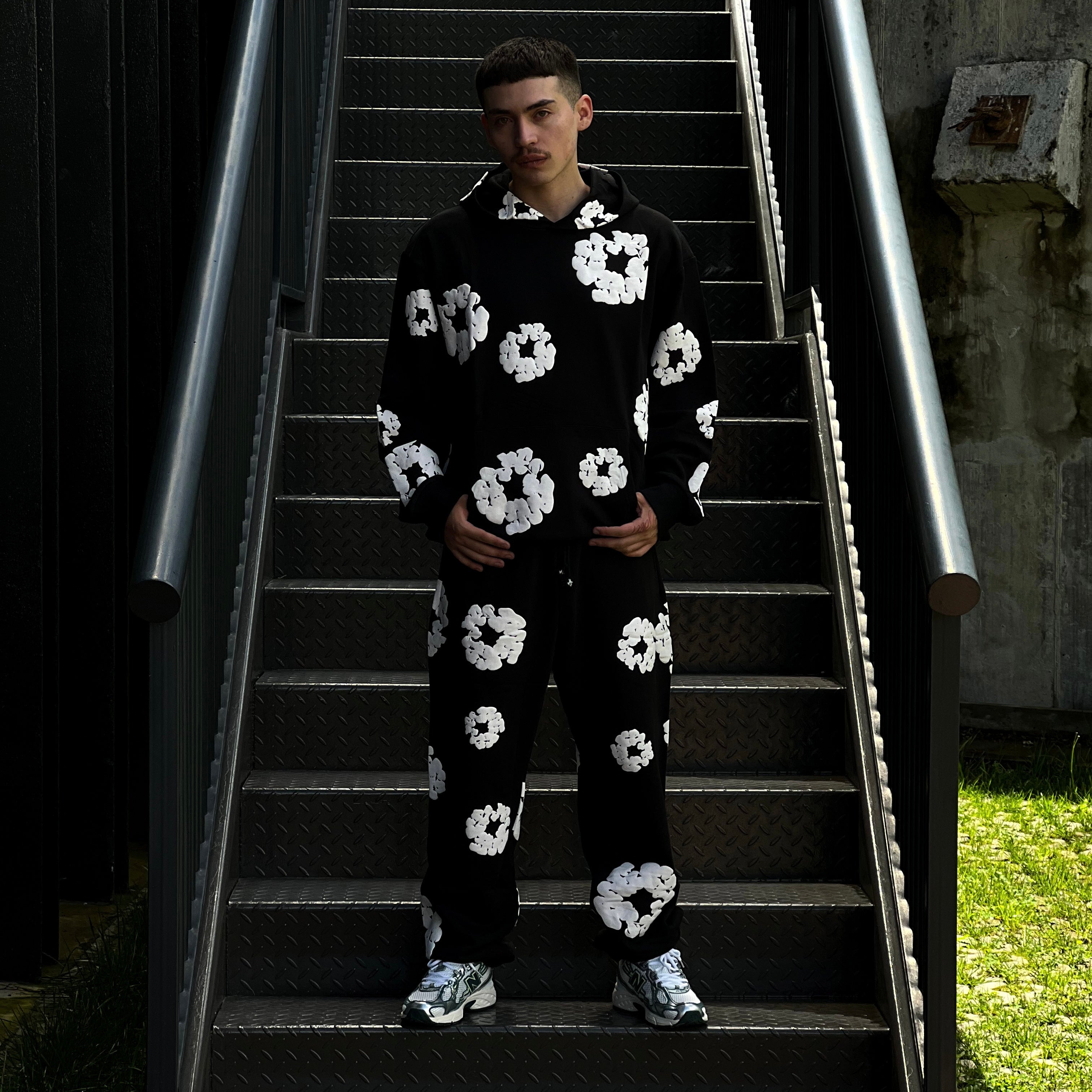 CONJUNTO DENIM TEARS