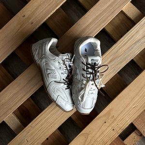 NEW BALANCE 530 SL MIU MIU / WHITE