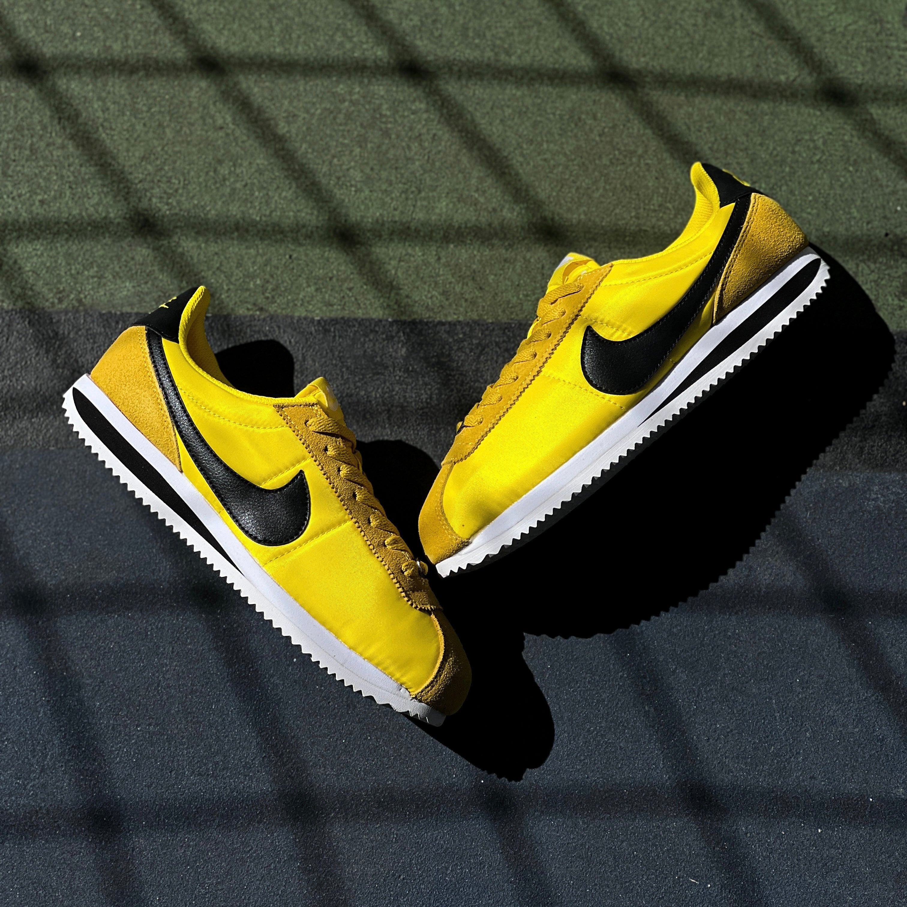 NIKE CORTEZ / VIVID SULFUR