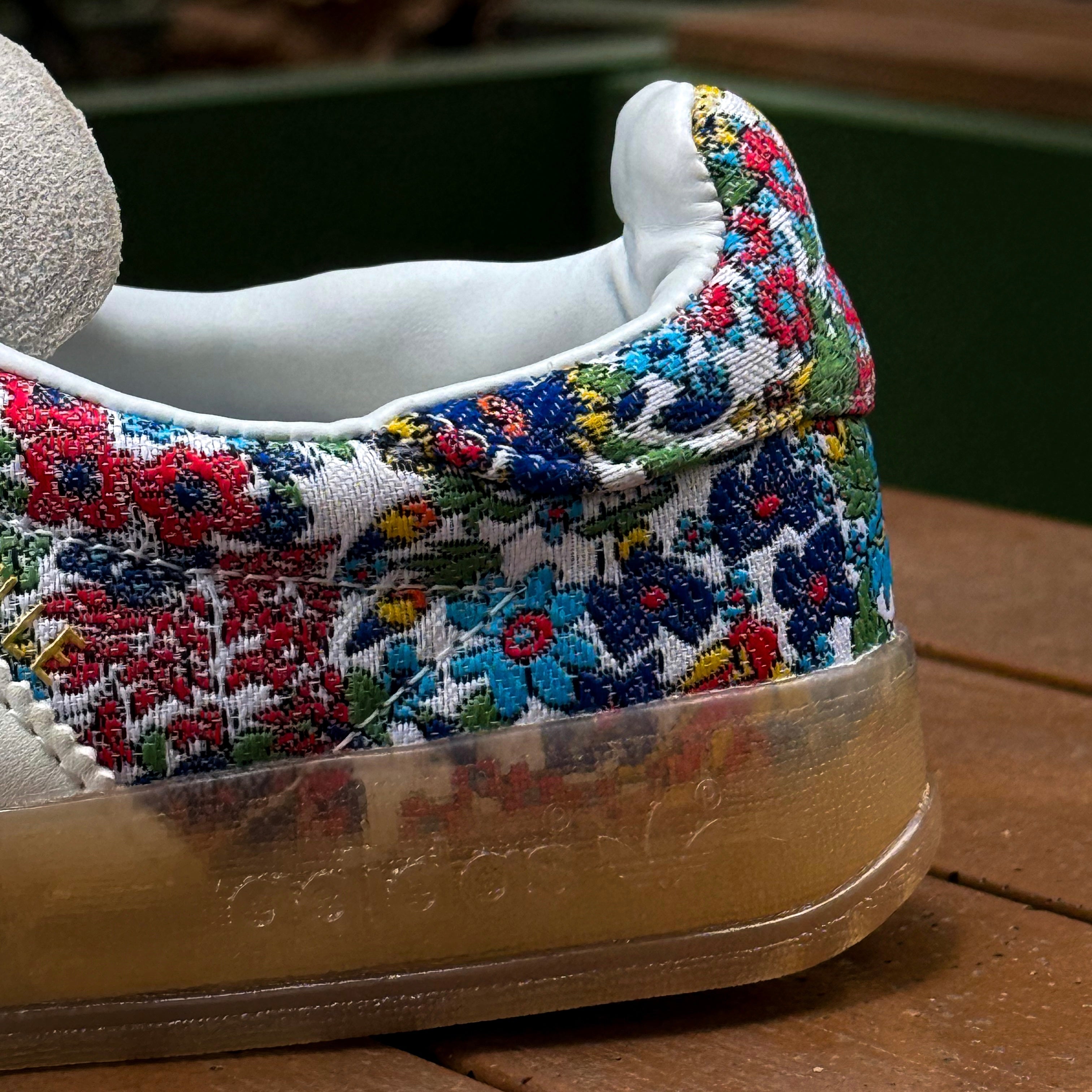 ADIDAS GAZELLE INDOOR / LIBERTY LONDON FLORAL