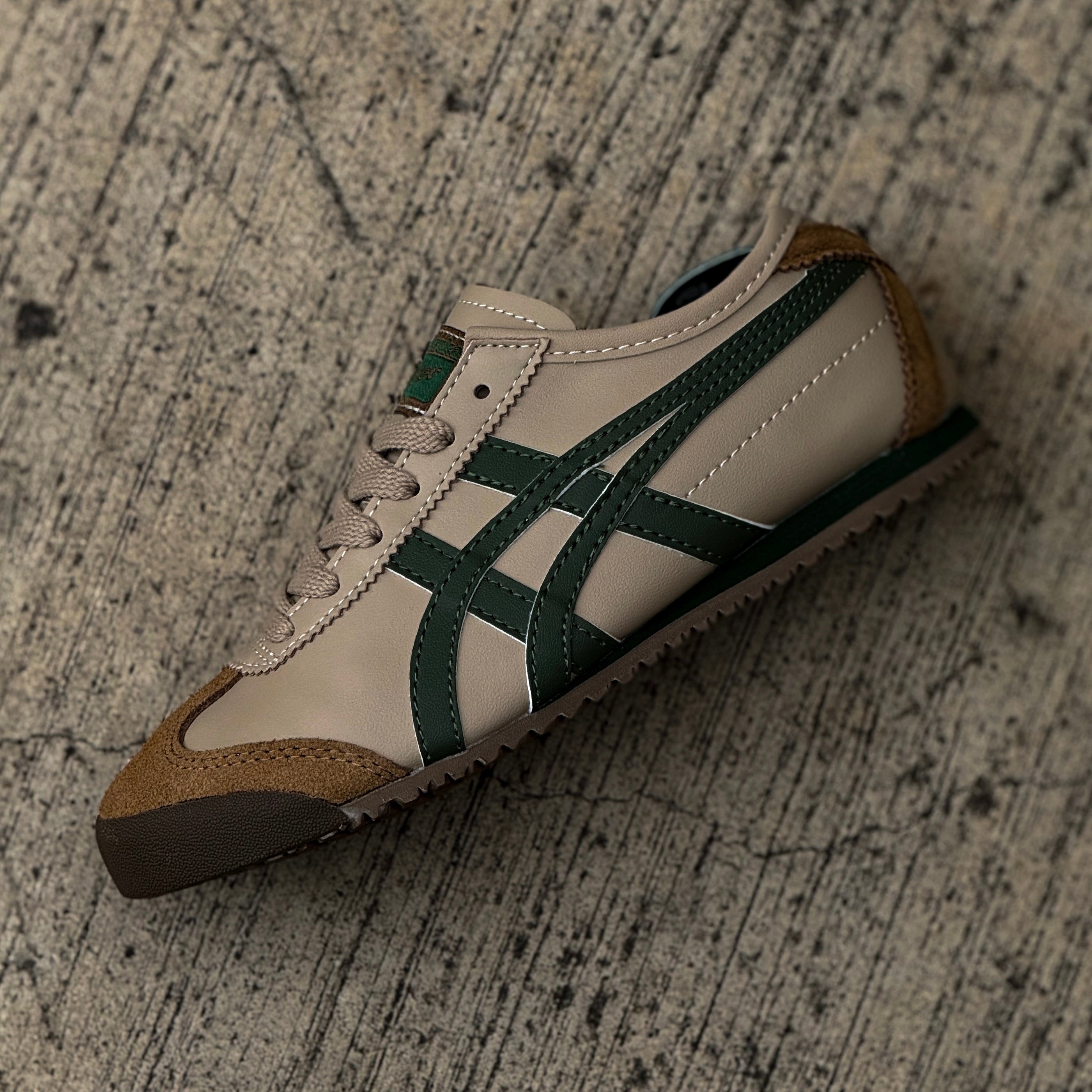 ONITSUKA SUGAR MEXICO 66 / BEIGE GRASS