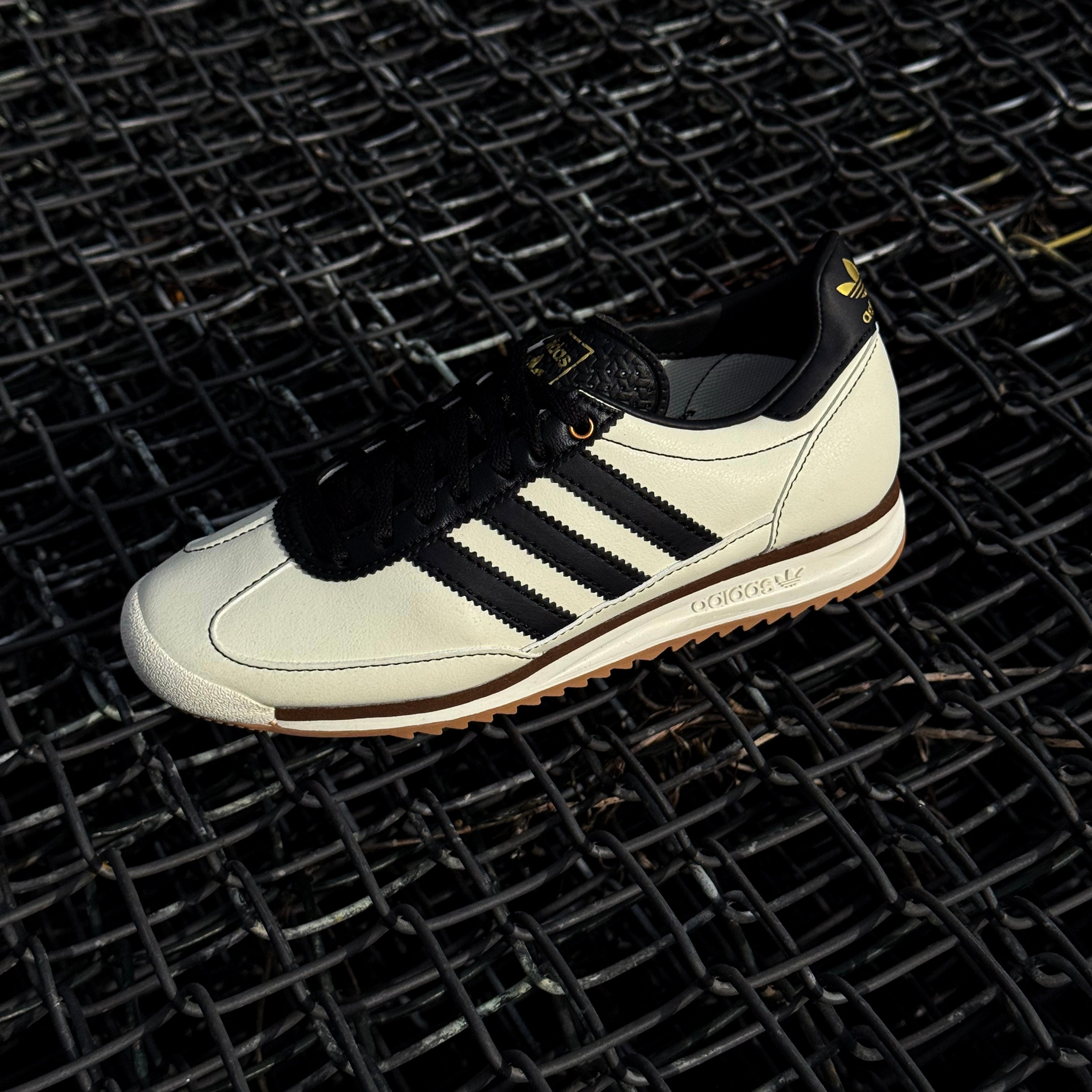 ADIDAS SL 72 OG / OFF WHITE CORE BLACK GUM