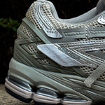 NEW BALANCE 1906A / CONCRETE SILVER METALIC