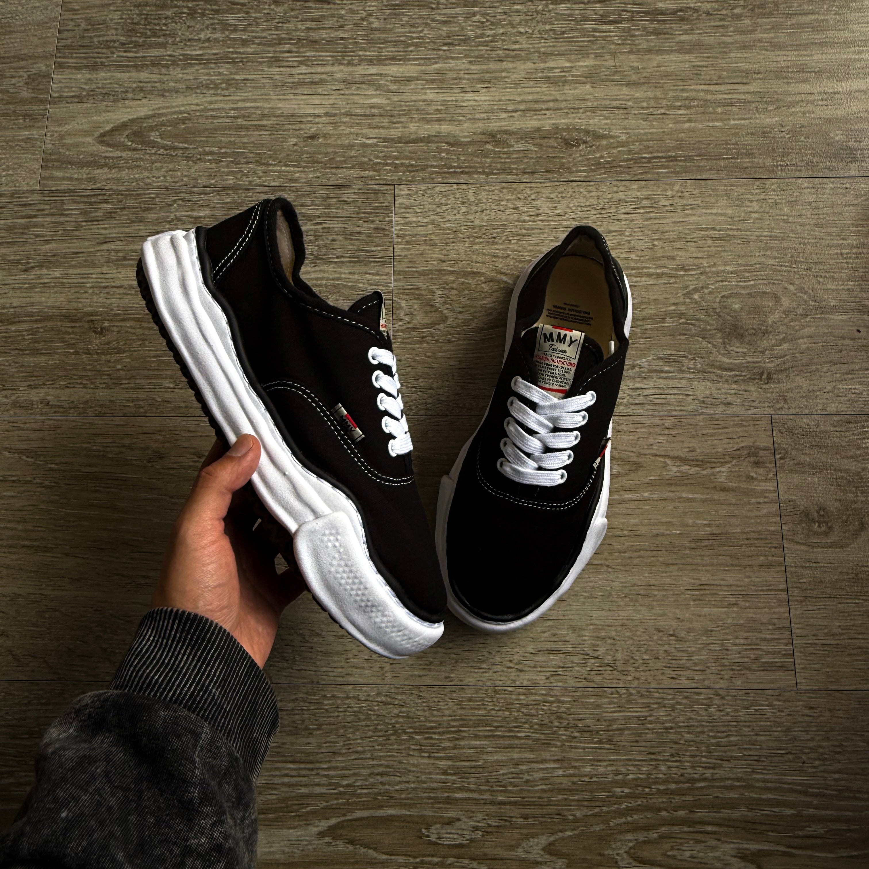 MAISON MIHARA YASUHIRO / BLACK