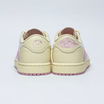 AIR JORDAN 1 RETRO LOW / TRAVIS SCOTT SHY PINK