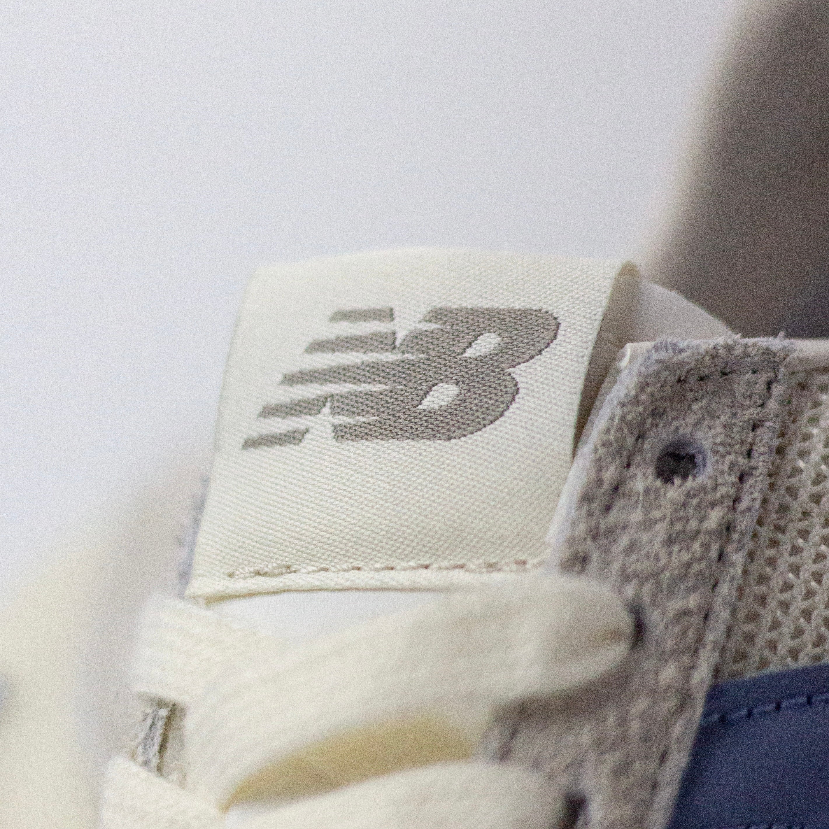 NEW BALANCE 471 / TIMBERWOLF DUSK