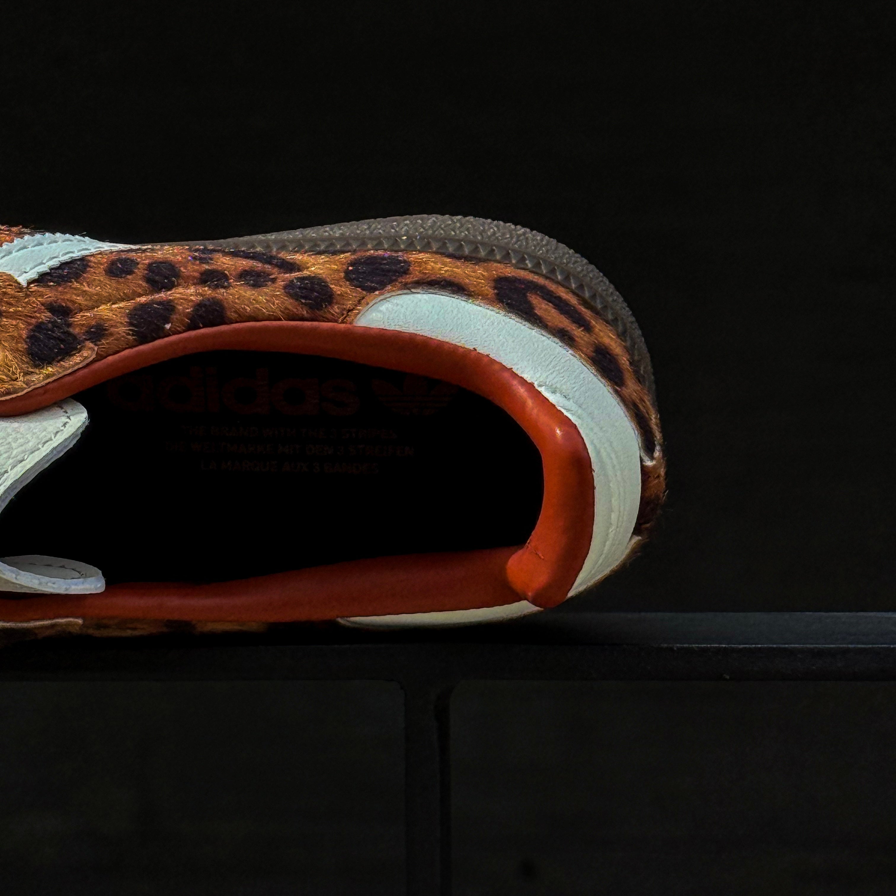 ADIDAS SAMBA OG / PREVOLED RED LEOPARD