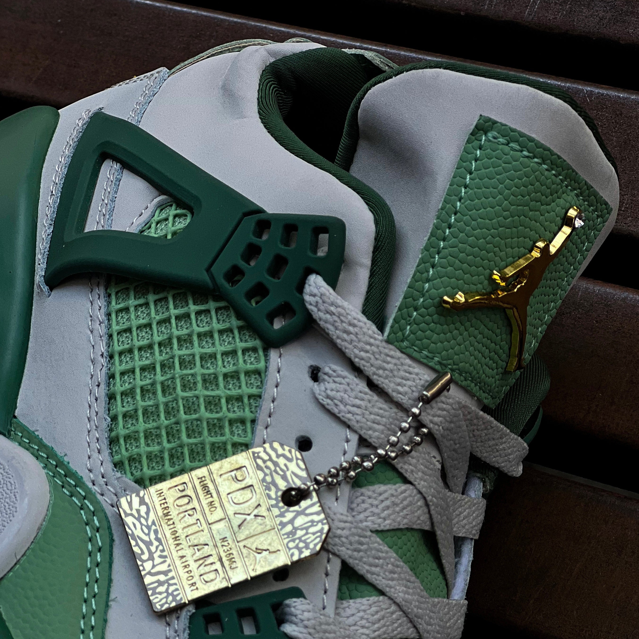 AIR JORDAN 4 / GREEN WHITE