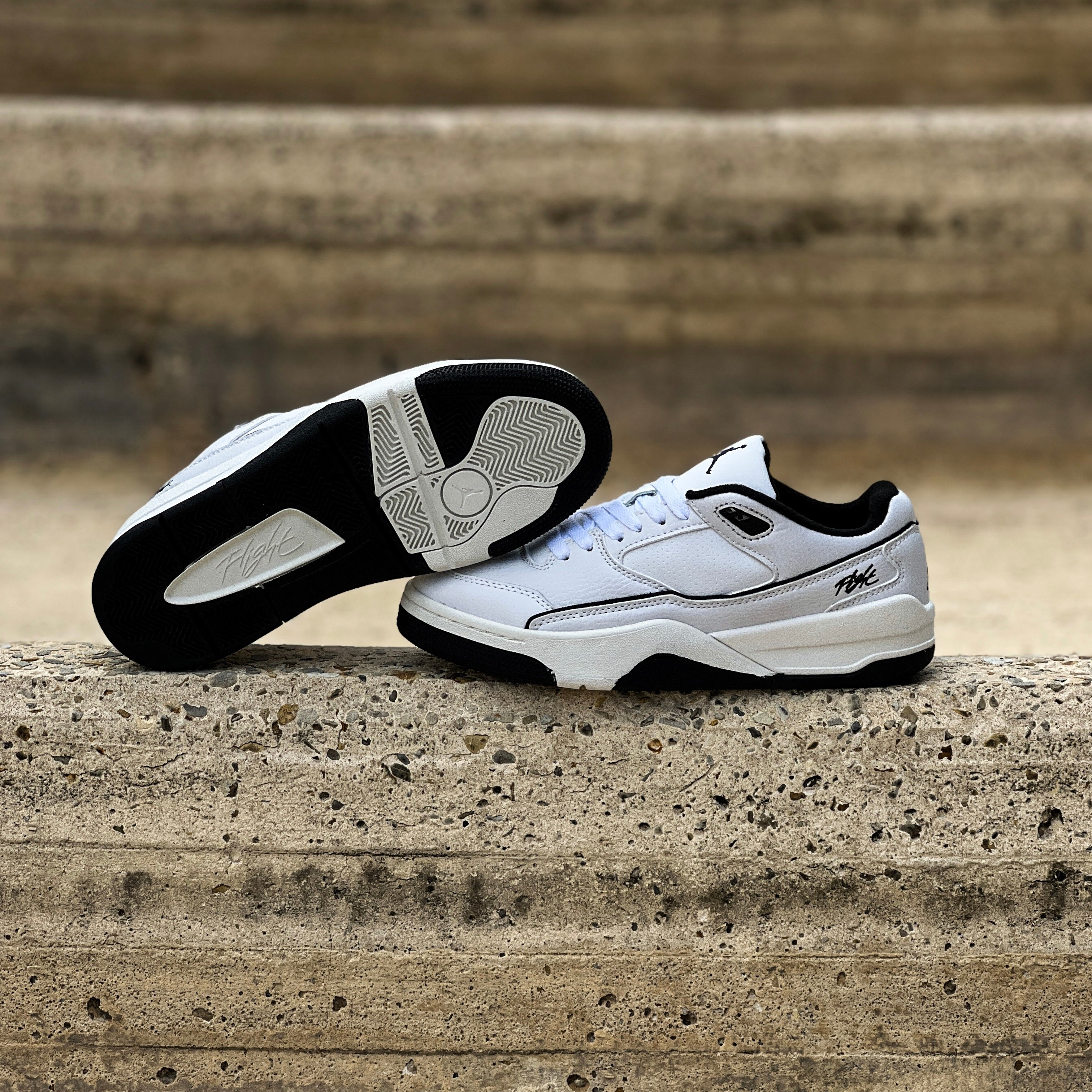 AIR JORDAN FLIGHT COURT / WHITE SAIL