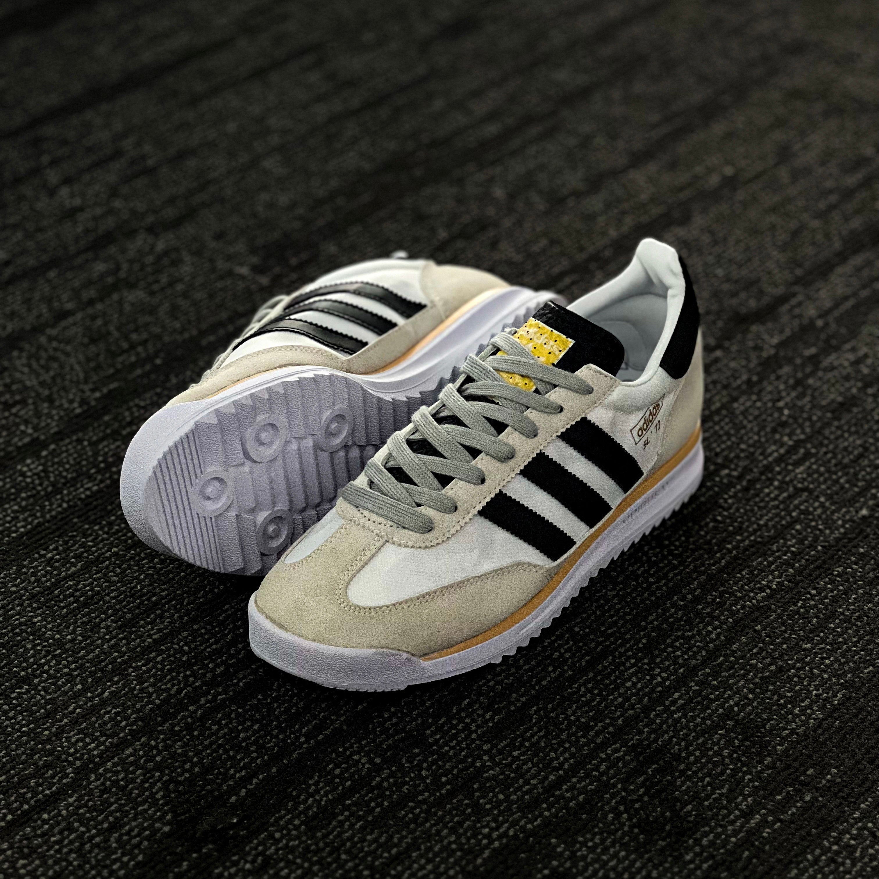 ADIDAS SL 72 RS / WHITE BLACK SPARK