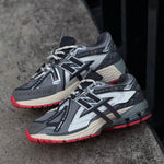 NEW BALANCE 1906A / SLATE GREY DRIFT RED