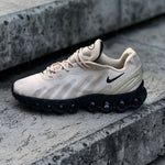 NIKE AIR MAX DN8 / DESERT KHAKI