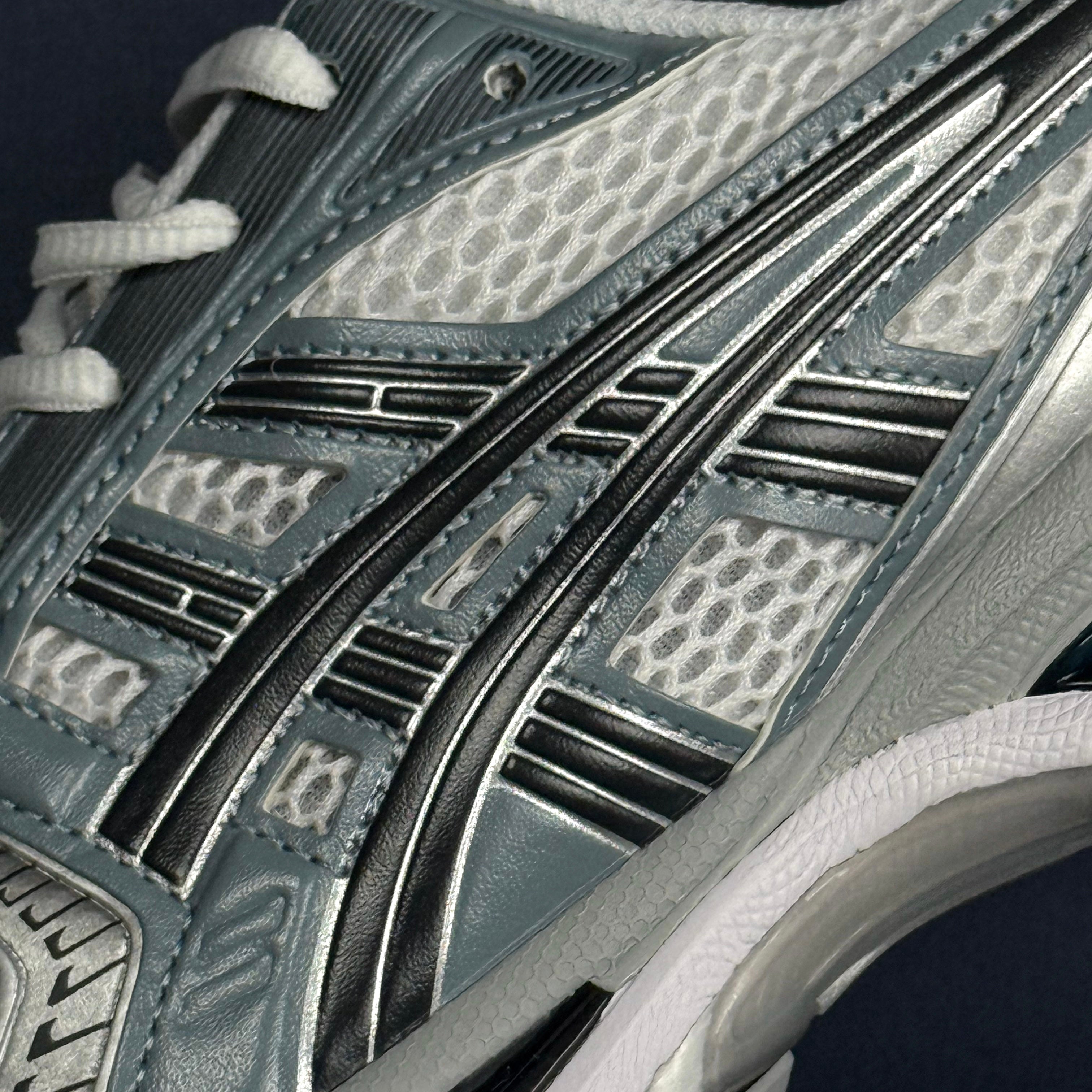 ASICS GEL-kayano 14 / WHITE FJORD GREY