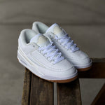 AIR JORDAN 2/3 / WHITE GUM