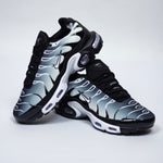 NIKE AIR MAX PLUS / BLACK SILVER WHITE
