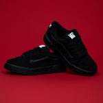 VANS HYLANE / TRIPLE BLACK