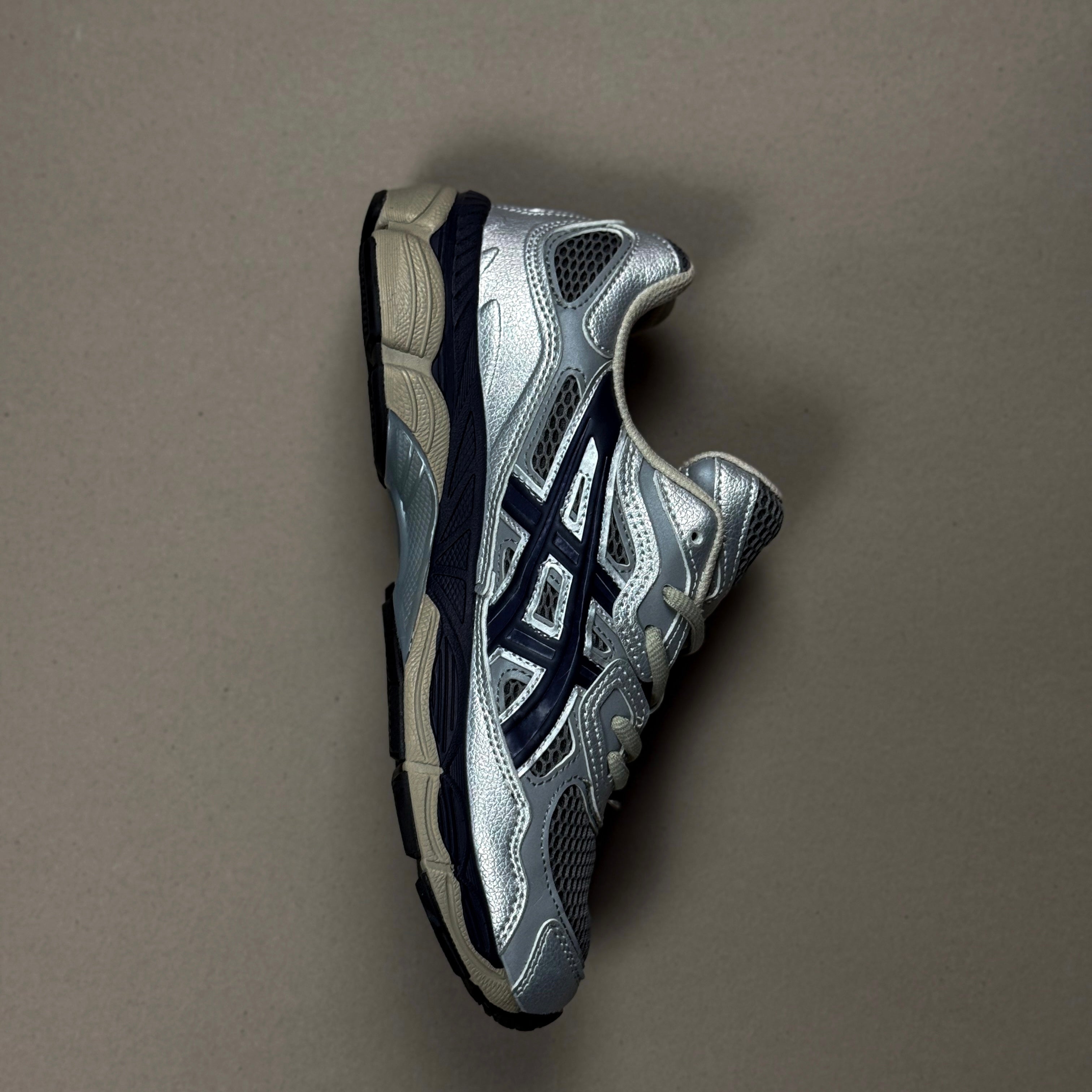 ASICS GEL NYC / BILLYS PURE SILVER
