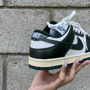 NIKE DUNK /  Vintage Green - Low