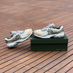 New Balance 860 / Aimé Leon Dore V2