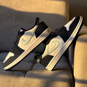 AIR JORDAN I /  PANDA SILVER - LOW