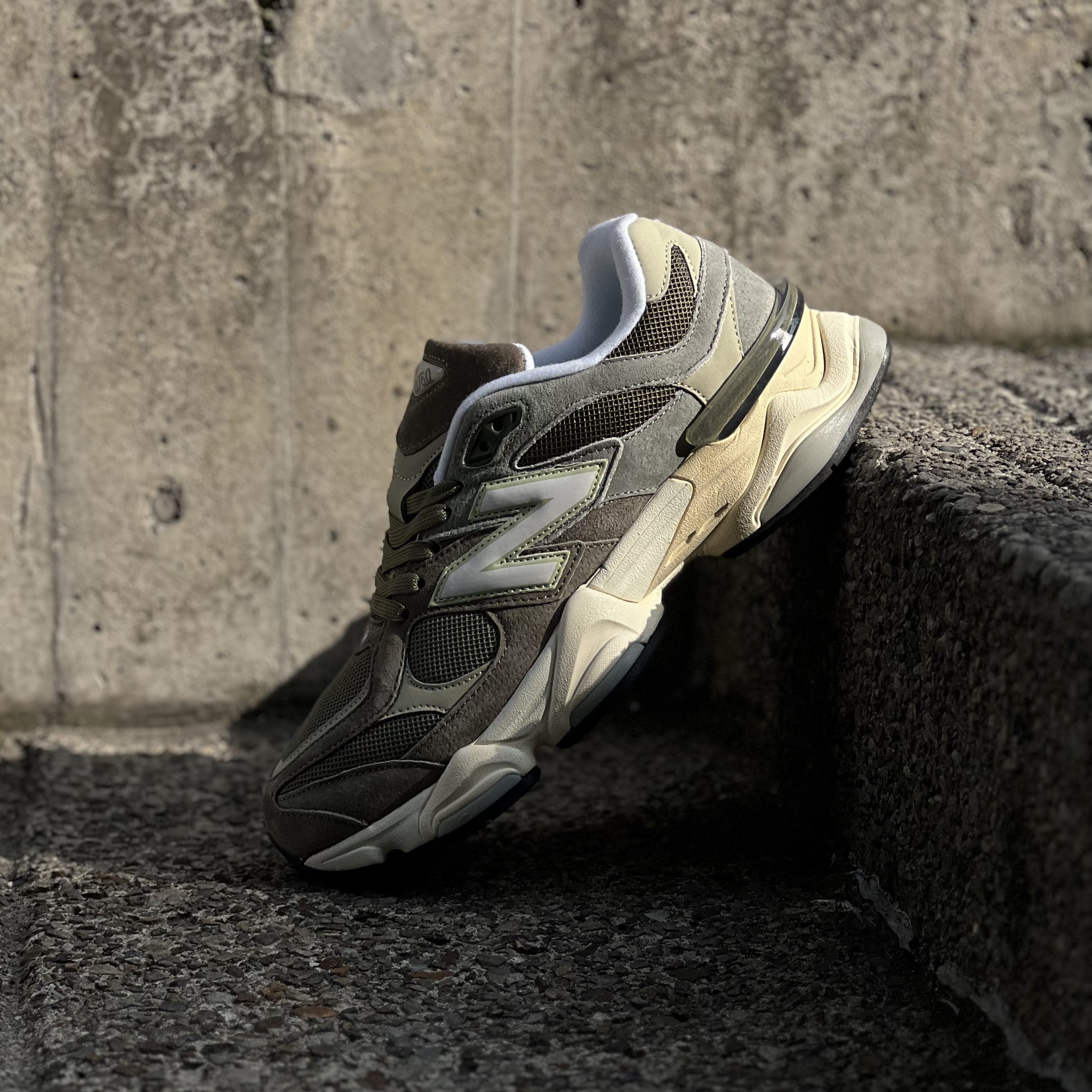 New Balance 9060 / Green Forest
