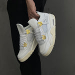 Air Jordan IV / Sail Metallic Gold