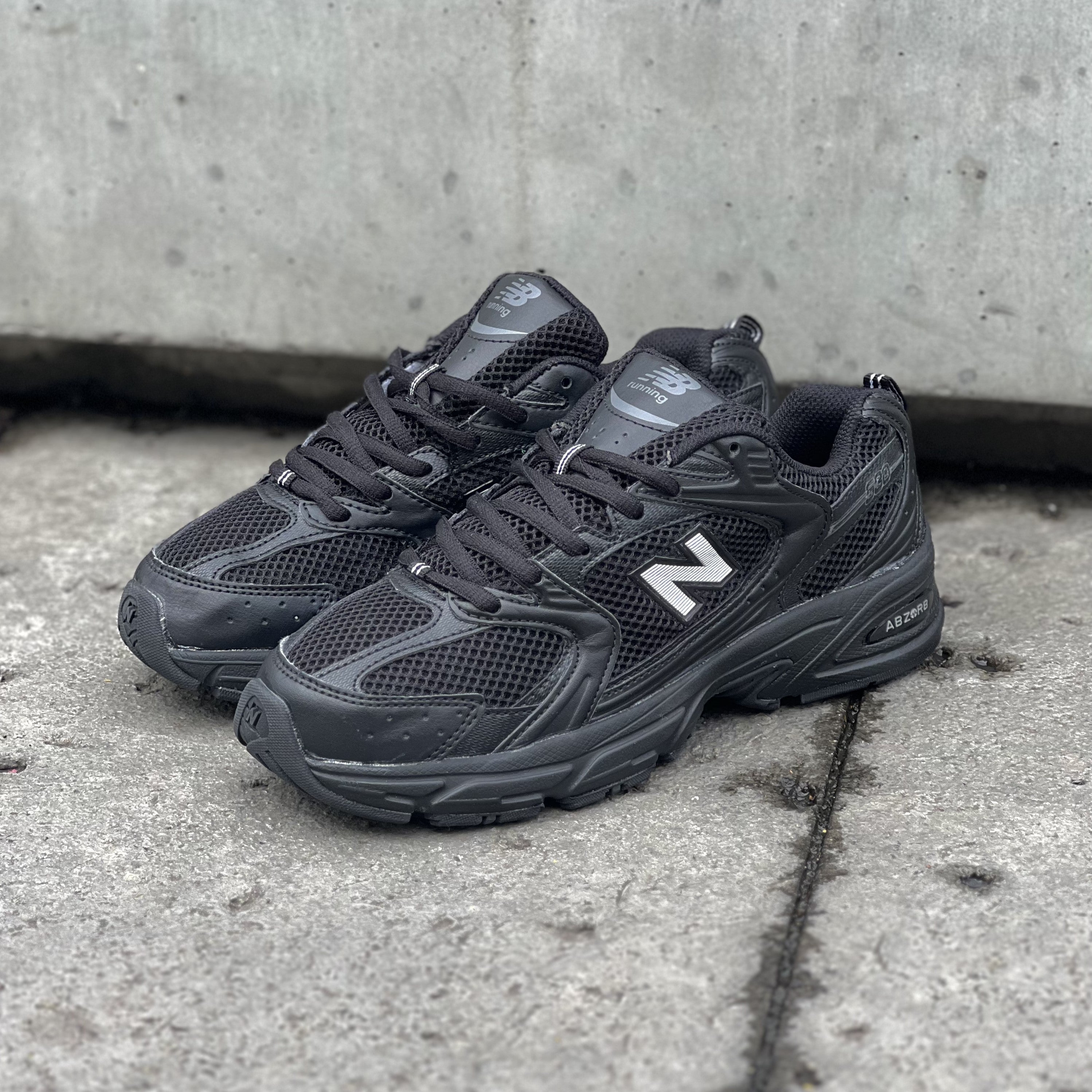 New Balance 530