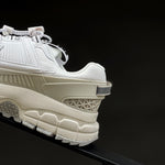 Nike Zoom Vomero / Roam White