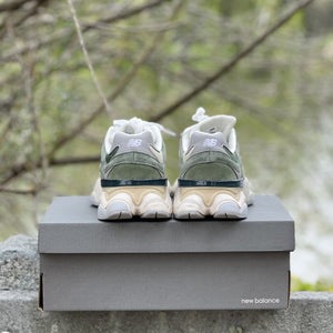 New Balance 9060 / Nori
