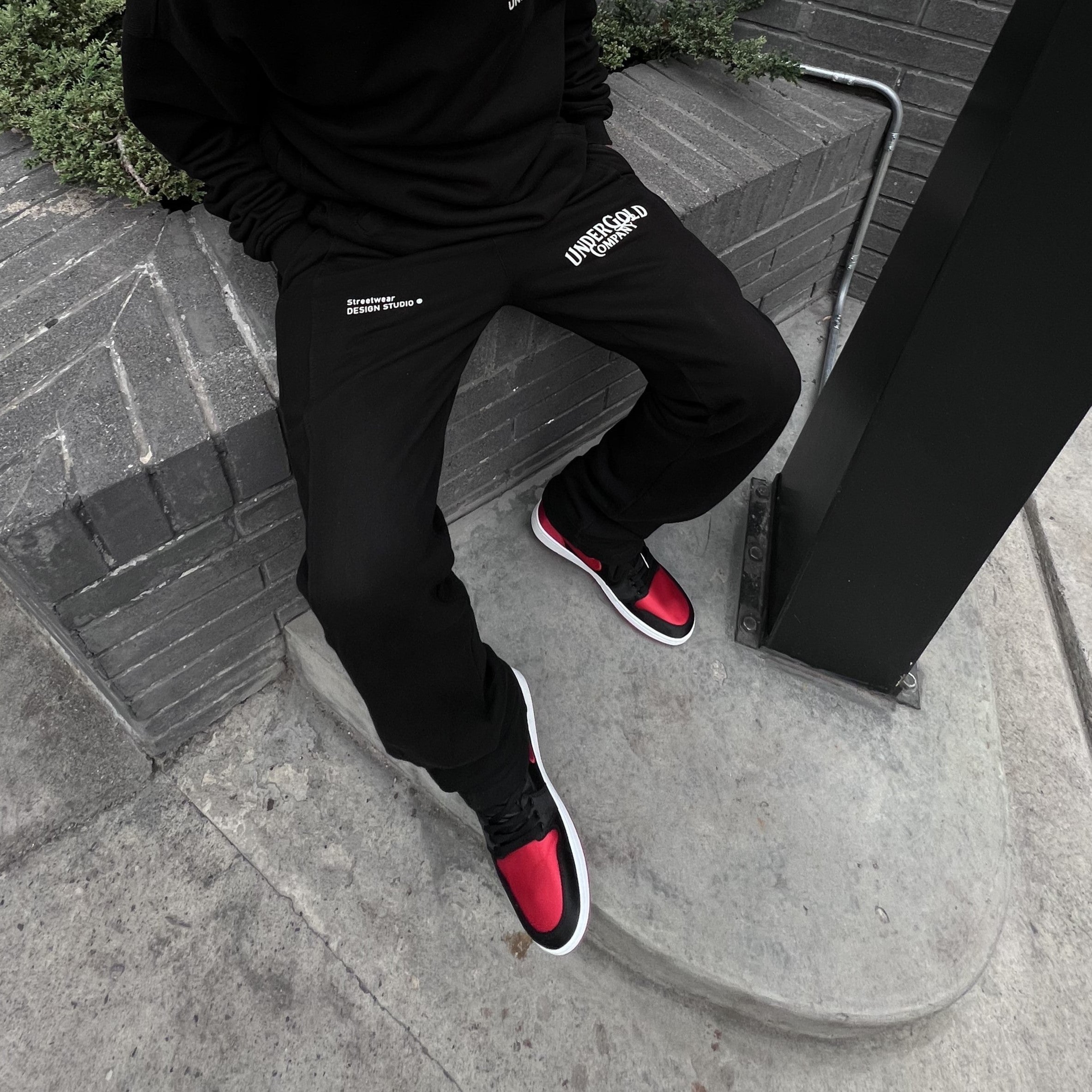 Air Jordan I / Satin Bred - High
