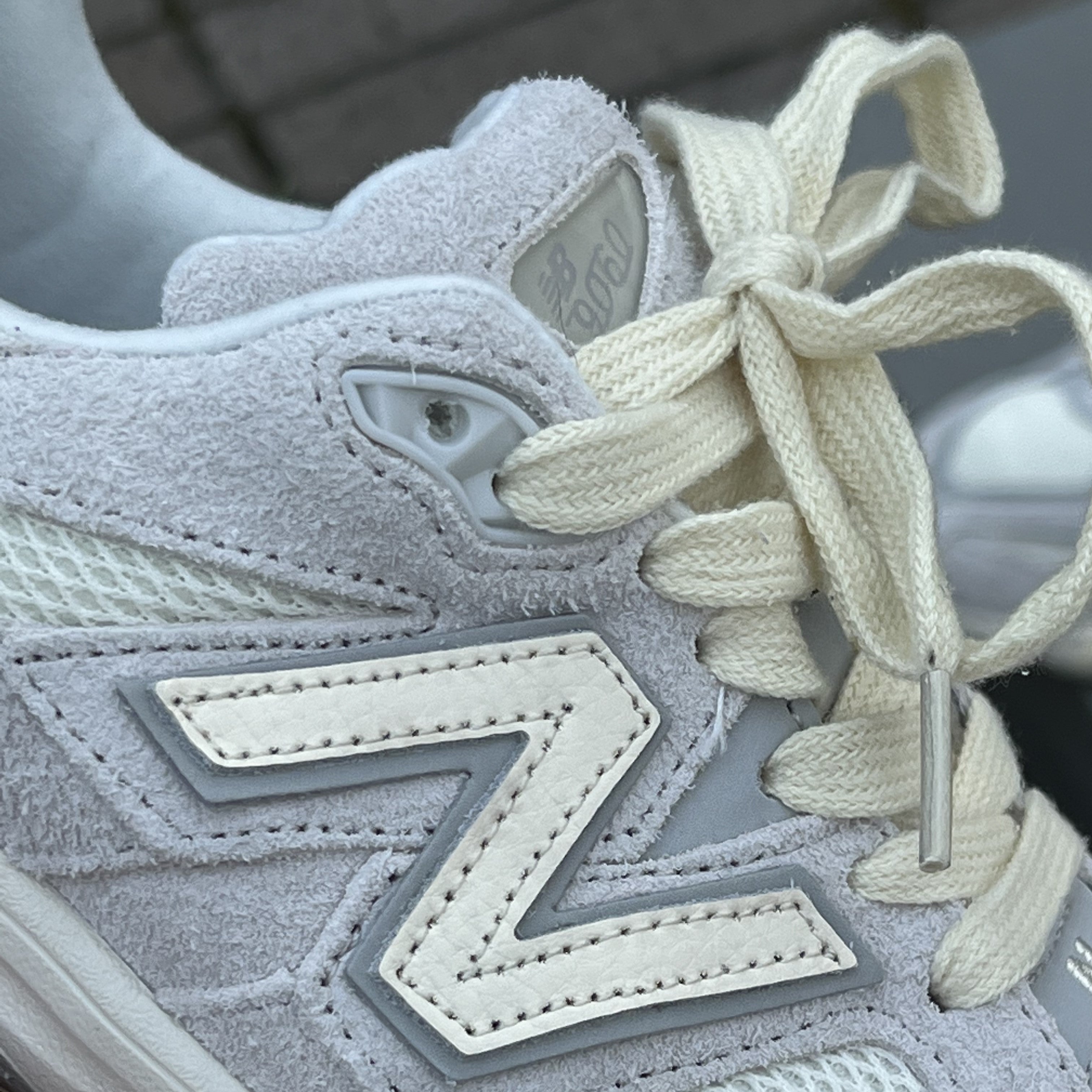 New Balance 9060 / Quartz Grey