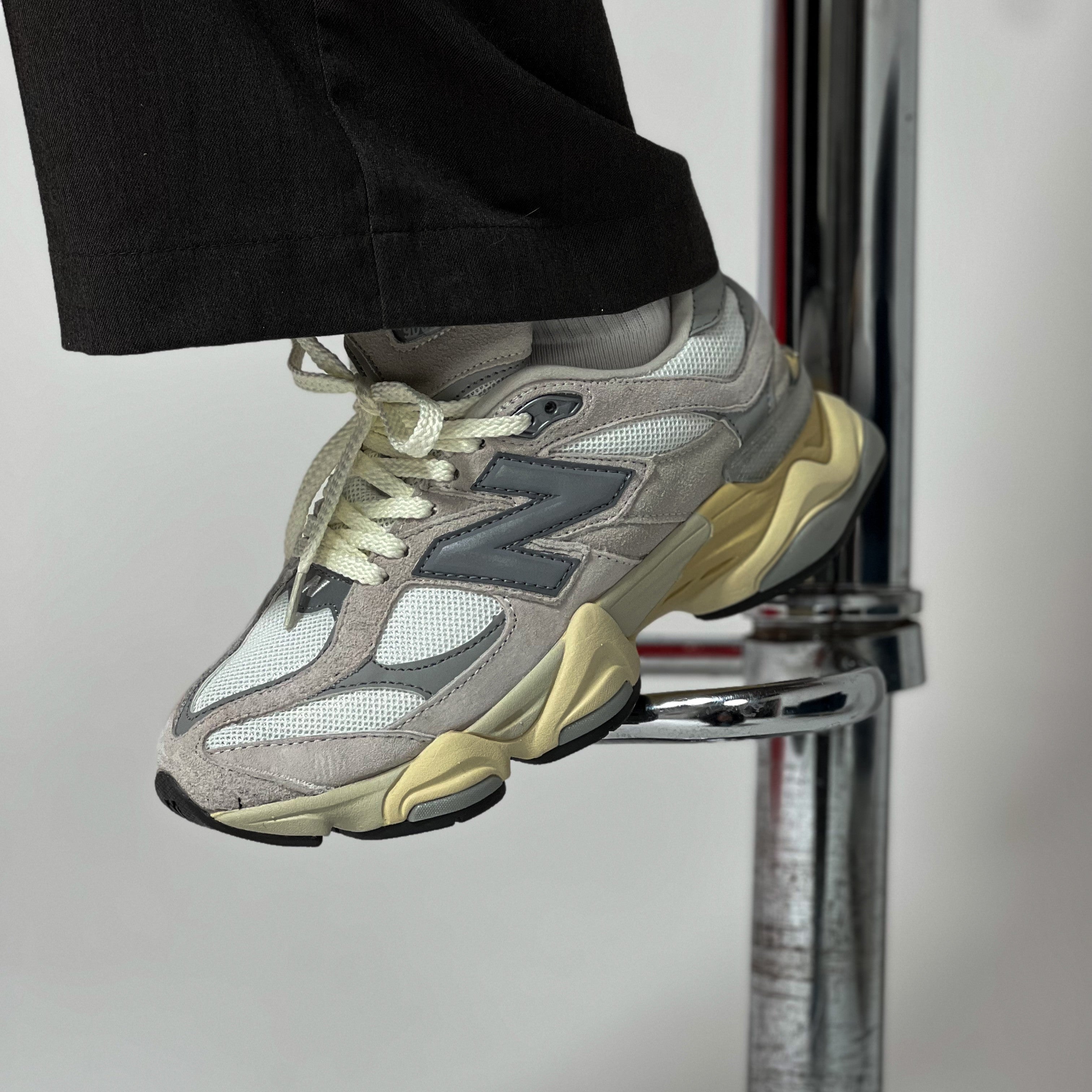 New Balance 9060 / Moonbeam