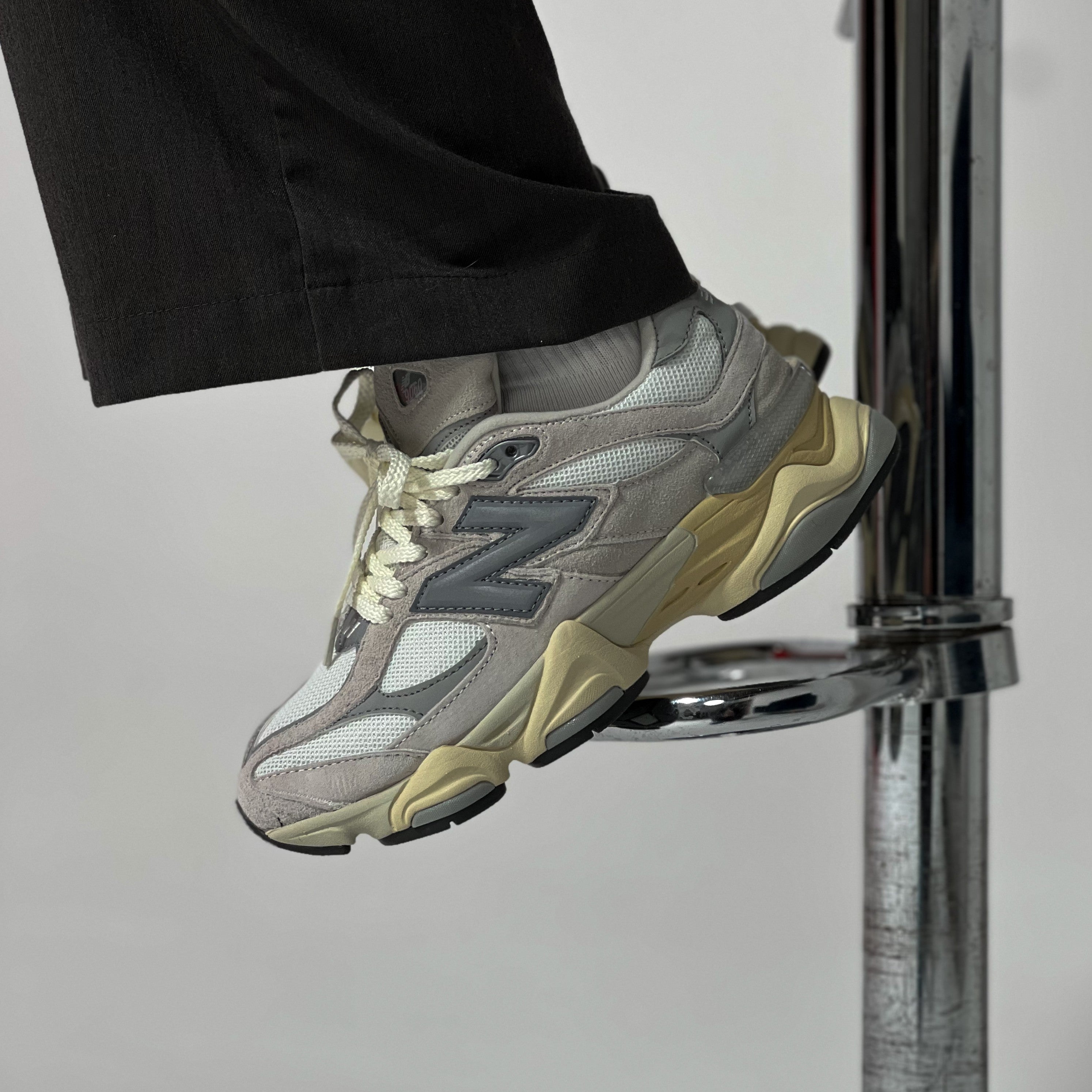 New Balance 9060 / Moonbeam