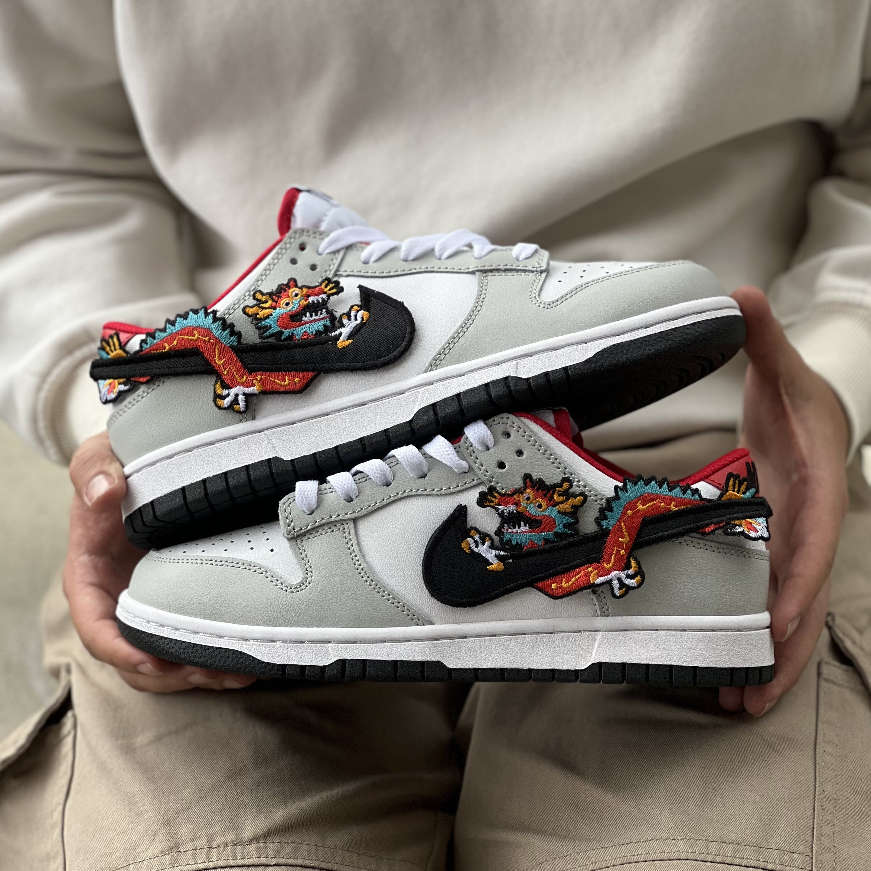 NIKE DUNK / Year of the Dragon - Low