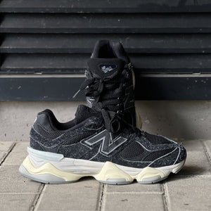 New Balance 9060 / Hairy Suede