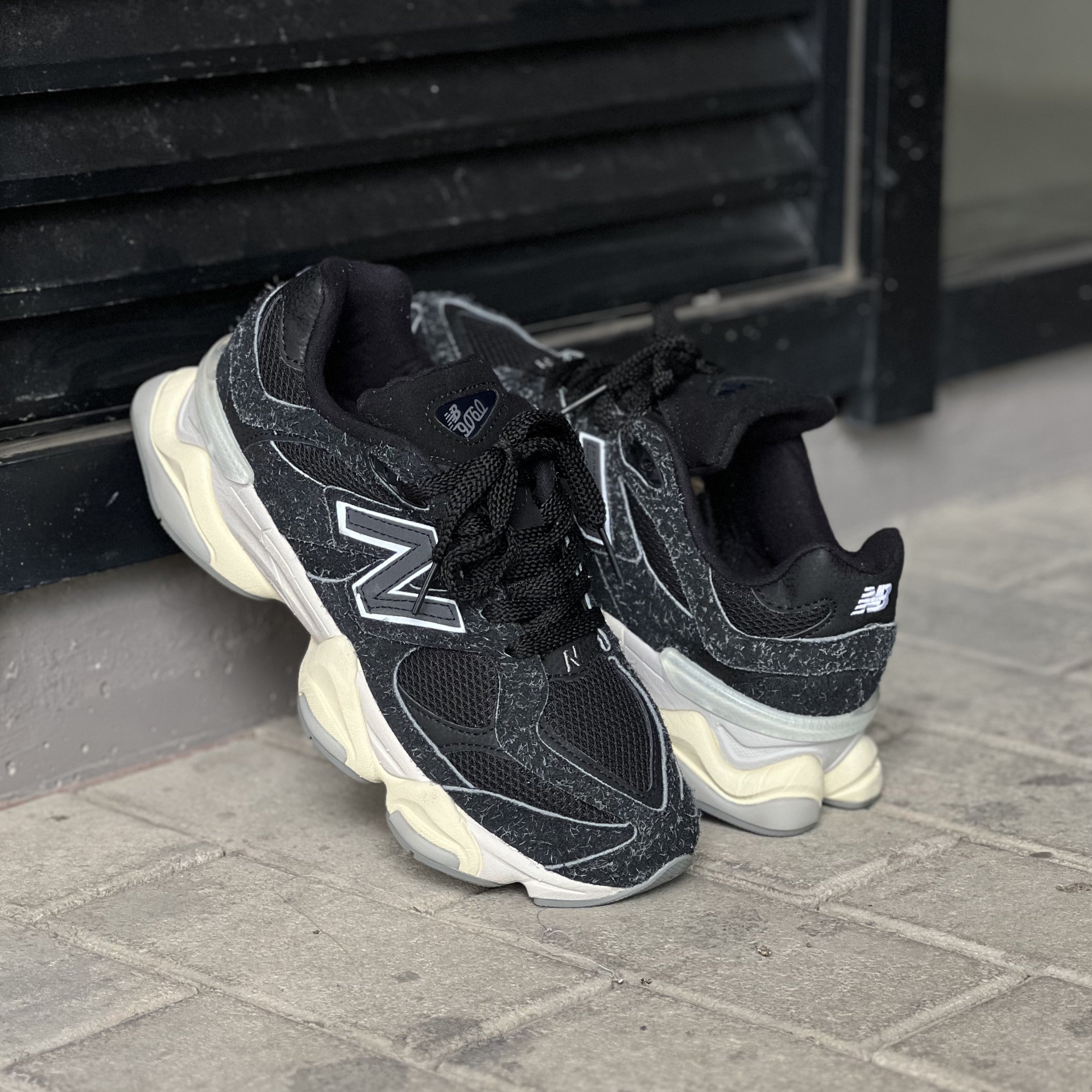 New Balance 9060 / Hairy Suede