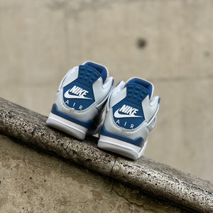 Air Jordan IV / Military Blue