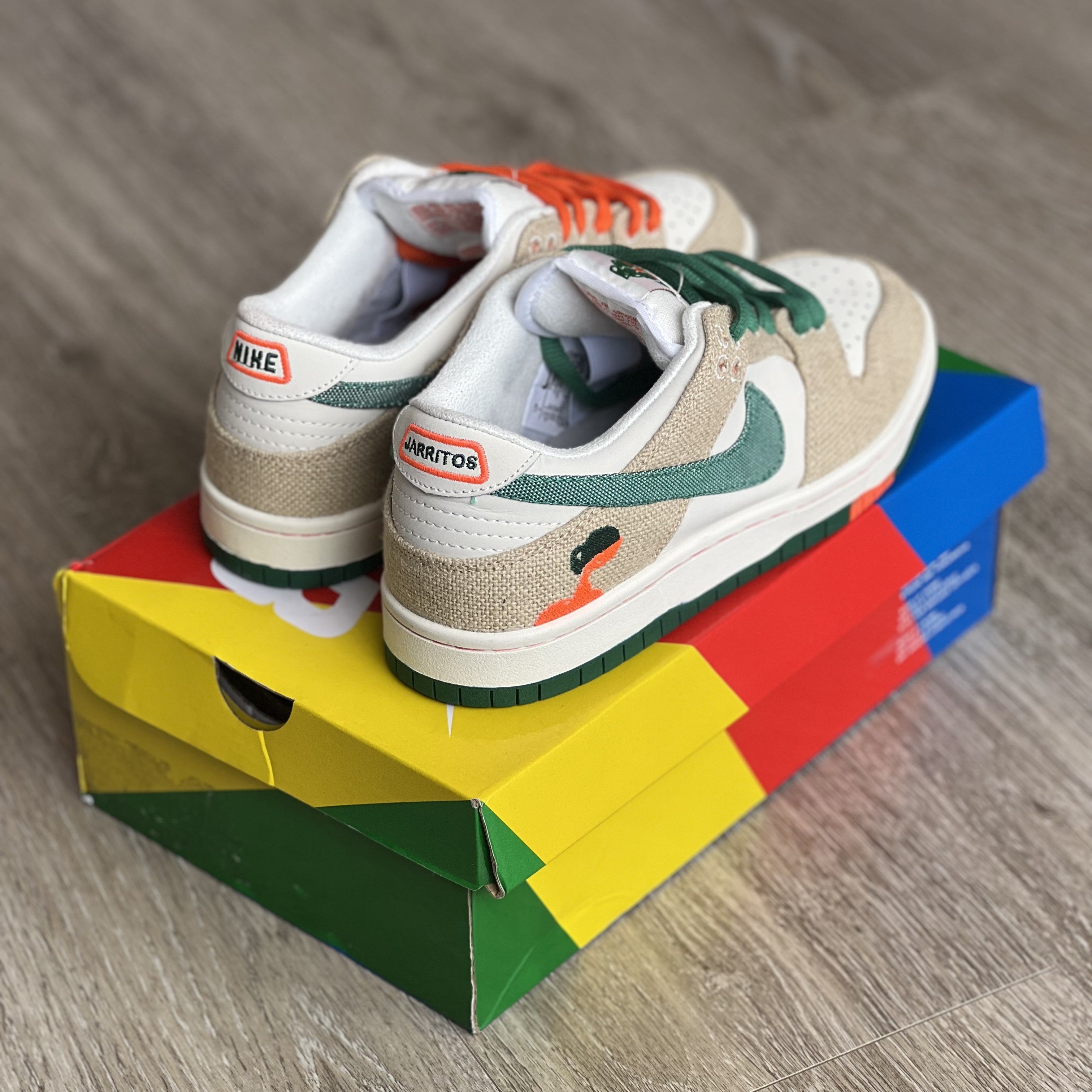 NIKE DUNK SB / JARRITO - Low