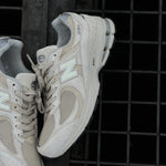 New Balance 2002R / White Cream