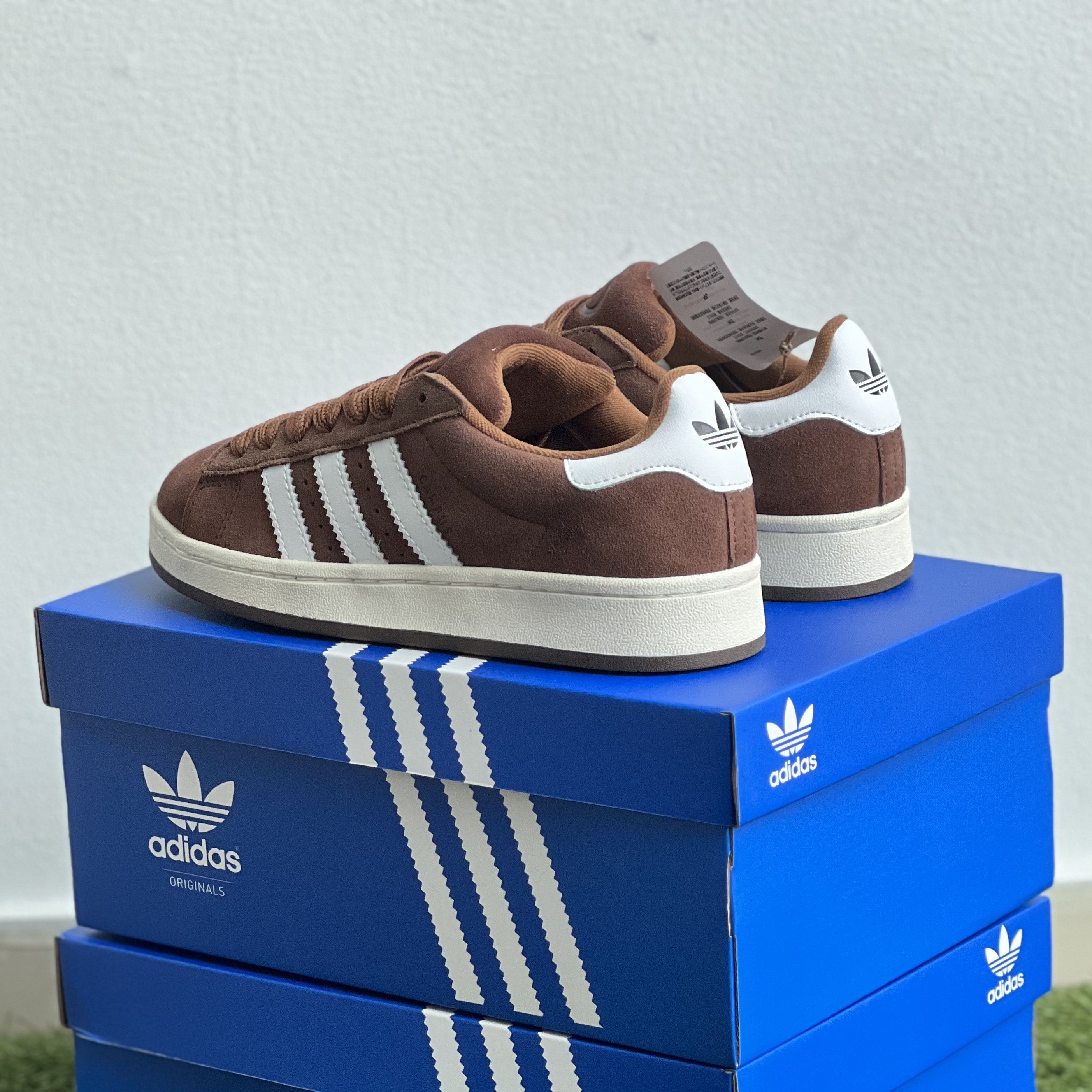 Adidas Campus 00's / Brown