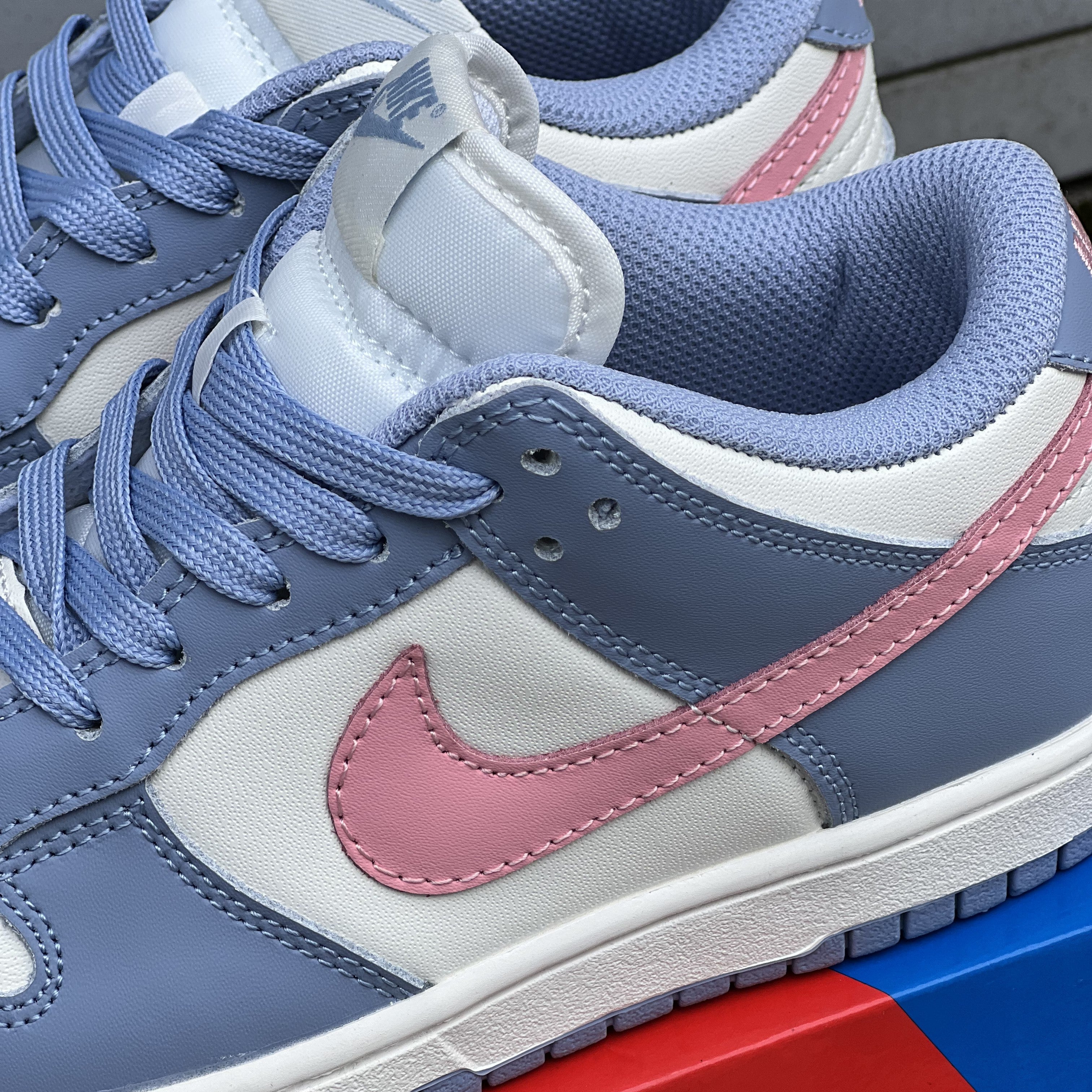 NIKE DUNK /Indigo Haze - Low