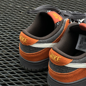 NIKE DUNK / Velvet Brown and Rugged Orange - Low