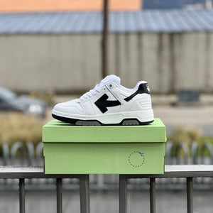 Off White / W&B - "OOO" Out Of Office