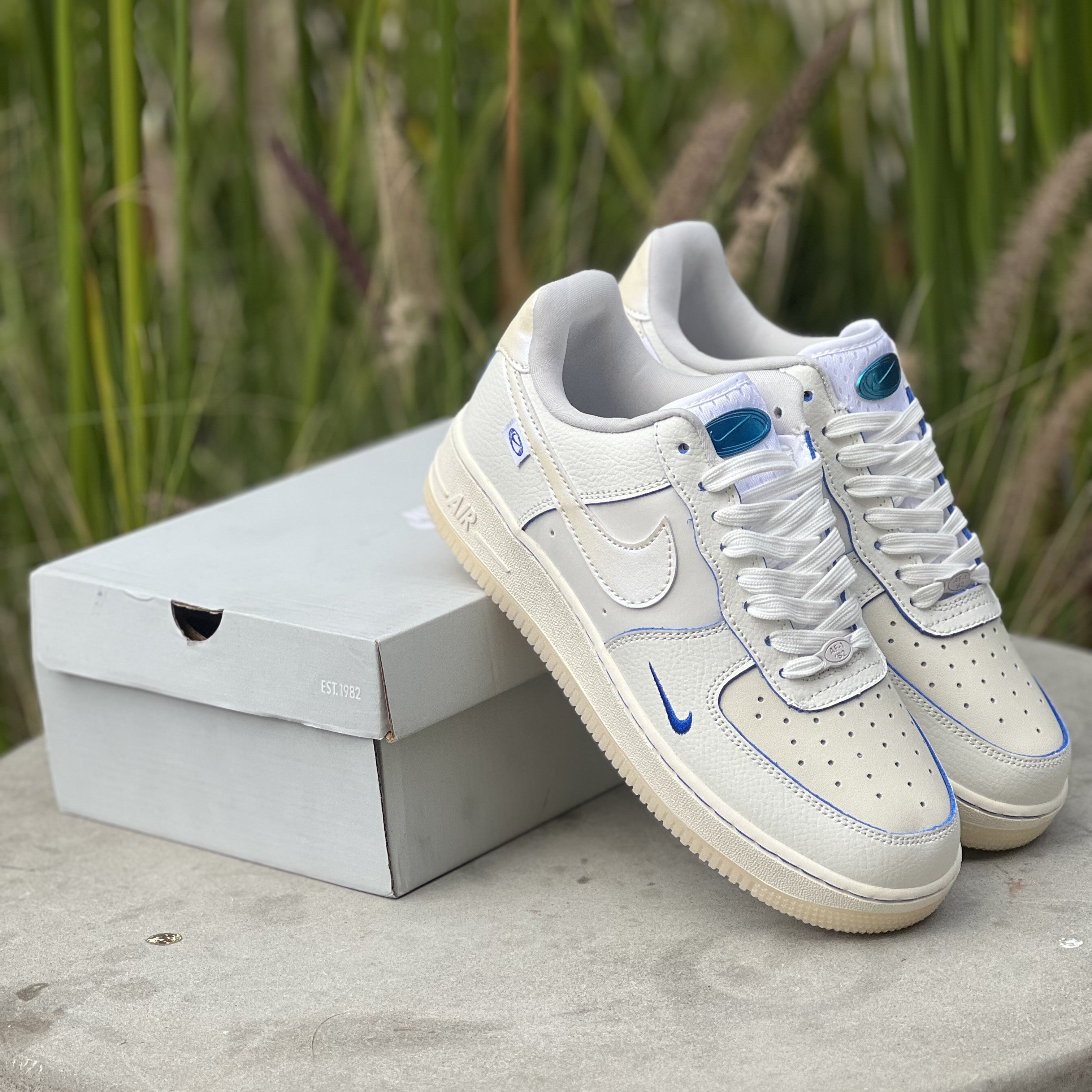 Nike Air Force 1 / Worldwide Pack