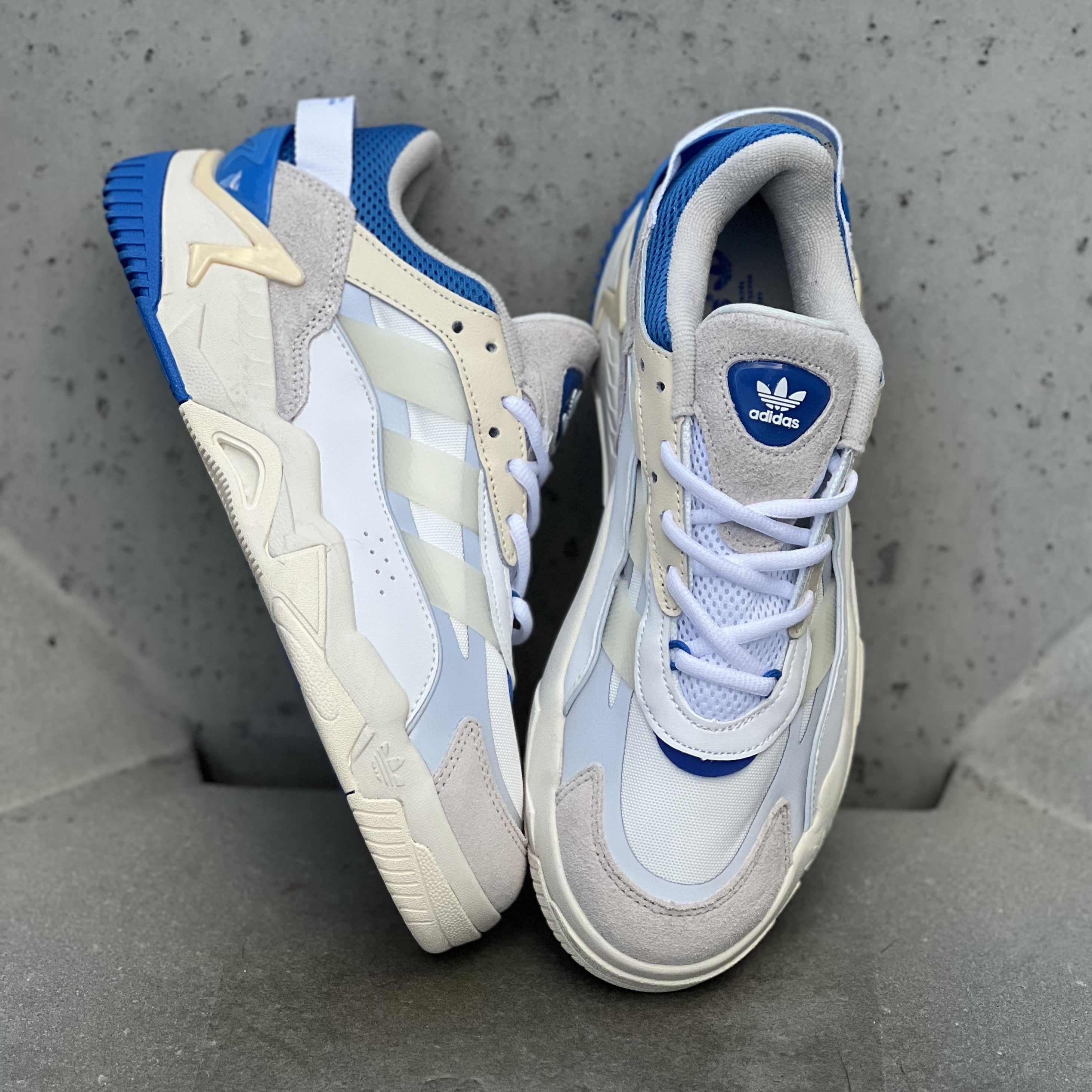 Adidas Niteball 2.0 / Cream Blue