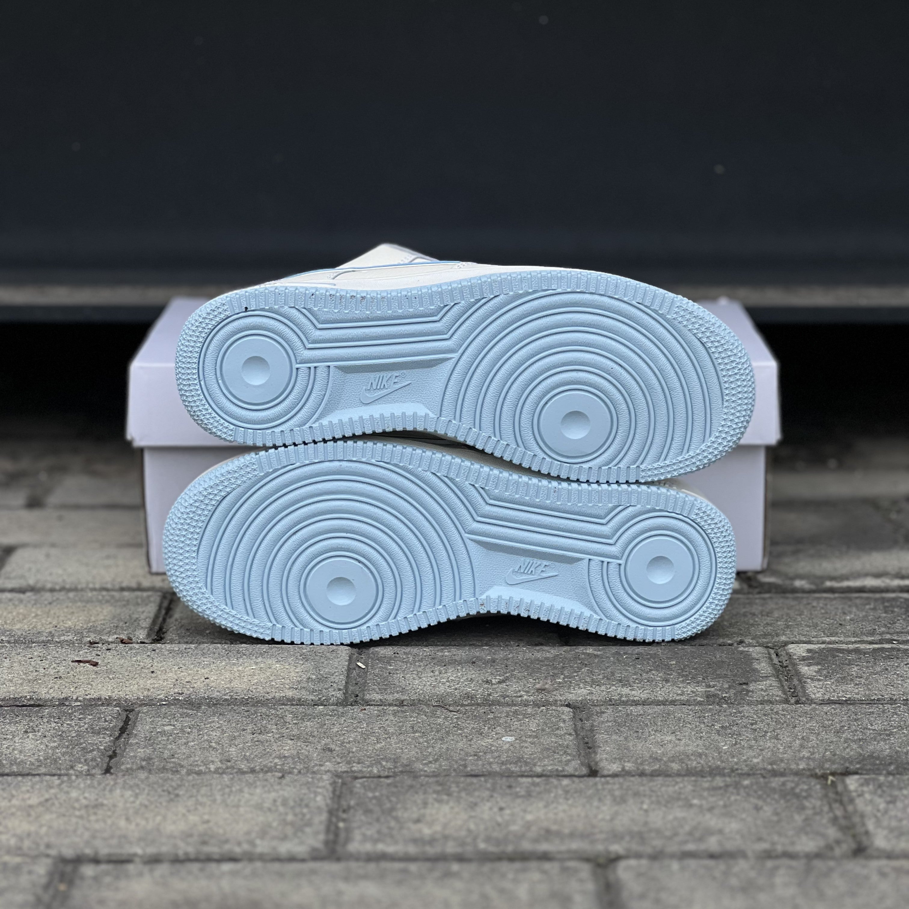 Nike Air Force 1 / Fresh Baby Blue
