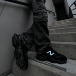 New Balance 9060 / All Black